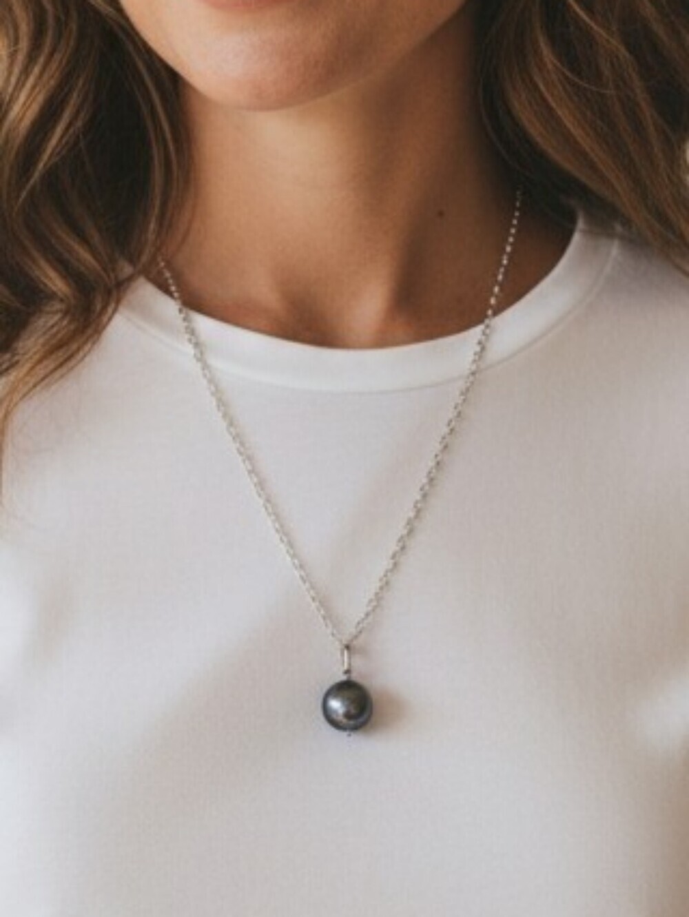 💥4 for $20💥Elegant Silver Necklace with Gray Pearl Pendant